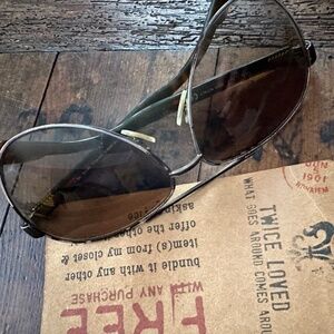 gucci women's 2898/S aviators FREE WITH A PURCHASE